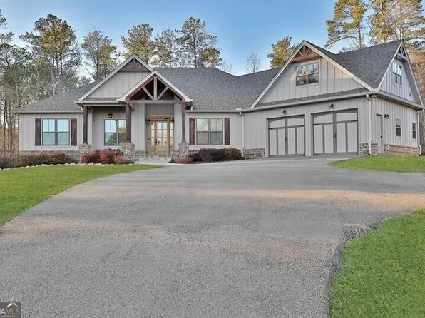 714 Cove Lake Dr, Marble Hill, GA 30148