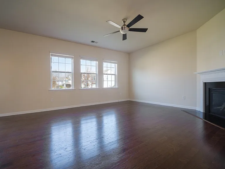 1089 Wallace Lake Rd — Photo 10