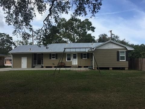 2nd image of 203 Bodin Dr