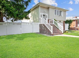 1789 Franklin Ave, East meadow, NY