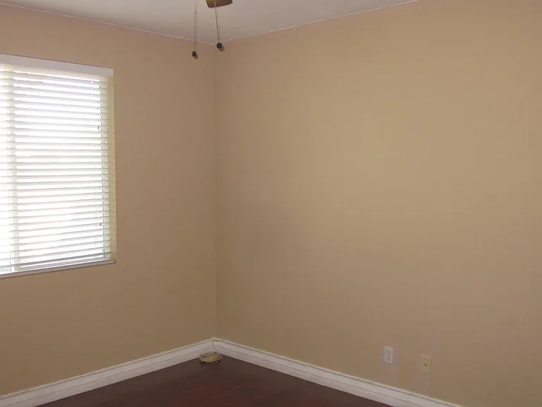 38129 Augusta Dr — Photo 6