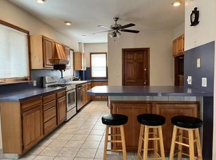 15 Starbird St APT 1, Malden, MA 02148