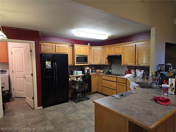 3rd image of 34676 Cooper Rd