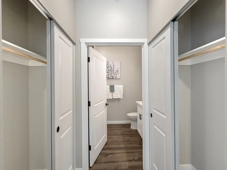 1779 Village Ln SE — Photo 30