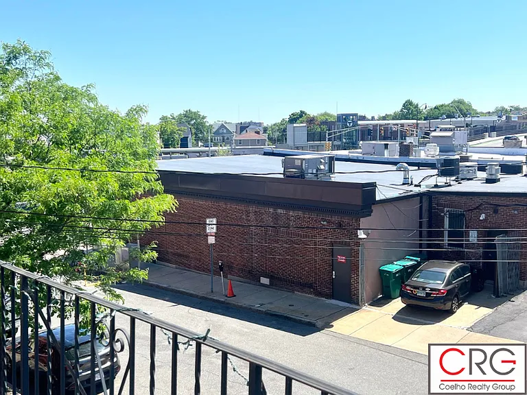 130 Josephine Ave #2 — Photo 28