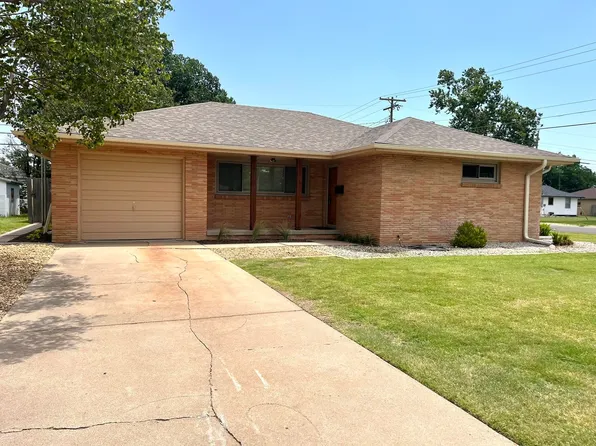 1300 Sheridan St, Great Bend, KS 67530