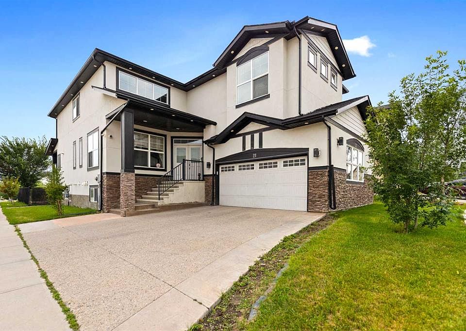 1st image of 21 Saddlelake Ln NE
