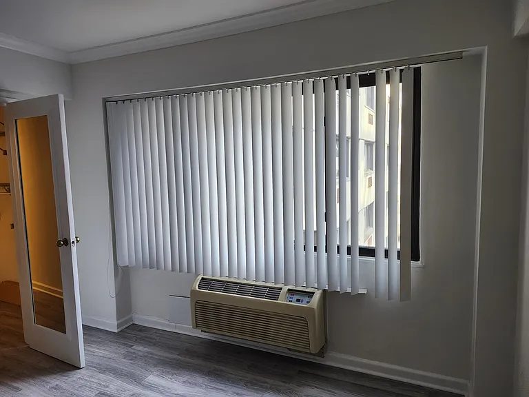 2141 I St NW #707 — Photo 8