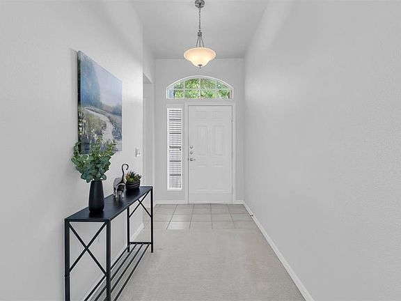 3rd image of 7527 Moorgate Ct