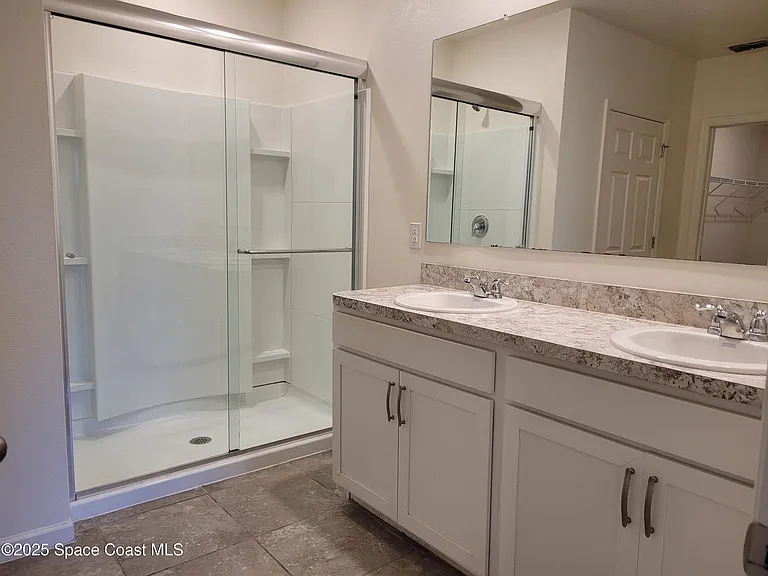 760 Acadia Ct SE — Photo 17
