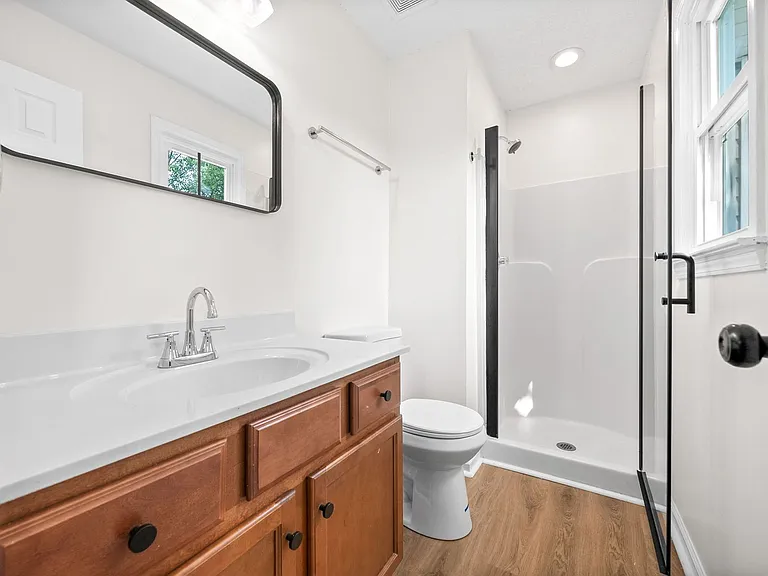 227 Short St — Photo 15