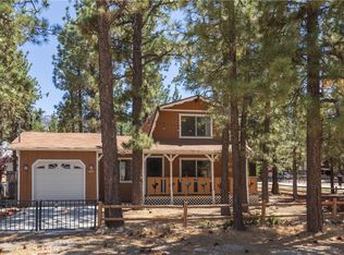 2076 8th Ln, Big Bear City, CA 92314
