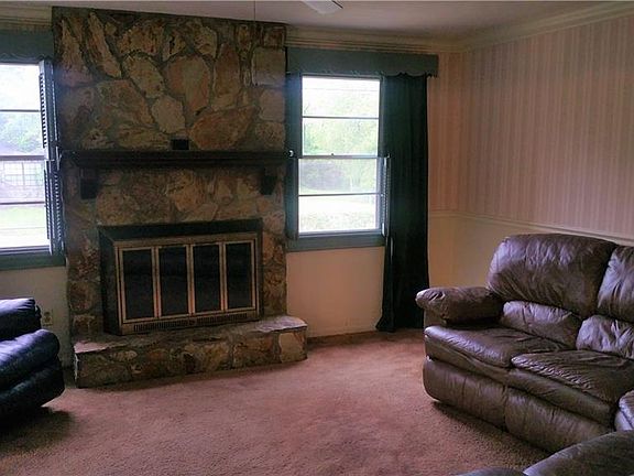 2nd image of 5140 Whiteway Dr