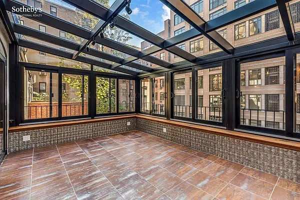 Rented by Sotheby's International Realty | media 4