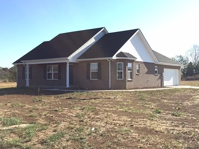 2604 Auldridge Dr — Photo 2