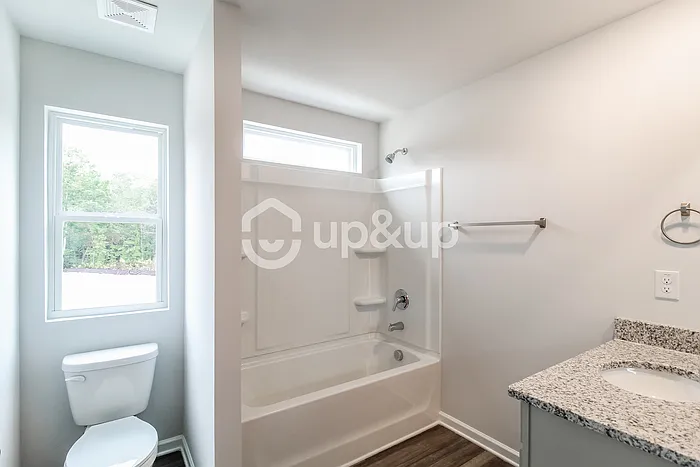 110 Heard Ln — Photo 13