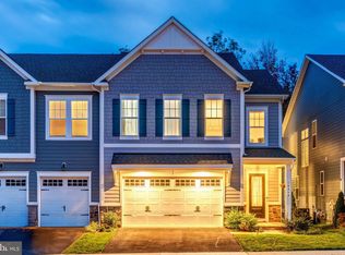 18260 Moss Garden Rd, Dumfries, VA 22026