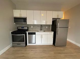 166-68 Harrison Ave #3D, Jersey City, NJ 07304