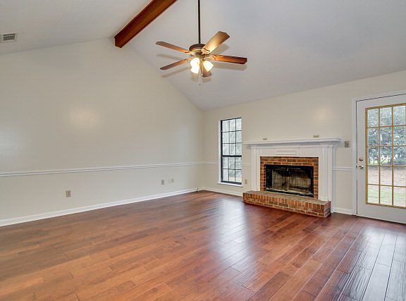 4th image of 635 Bridgton Dr