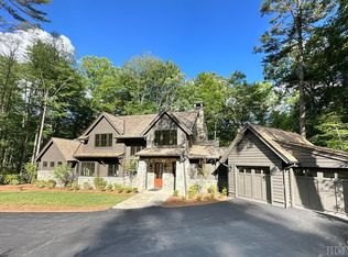 381 Thunder Creek Ln, Cashiers, NC 28717