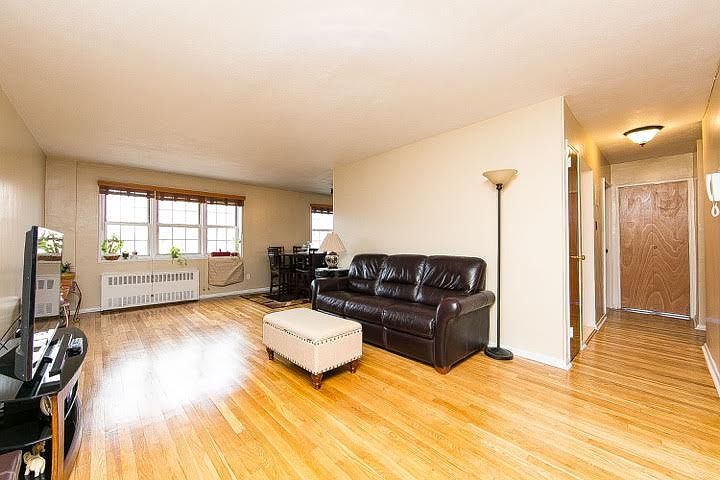 1st image of 89-39 153rd Ave #4E