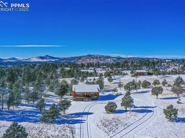 437 Chateau Vista Dr, Florissant, CO 80816