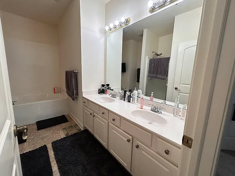 3190 Shadow Creek Blvd — Photo 6