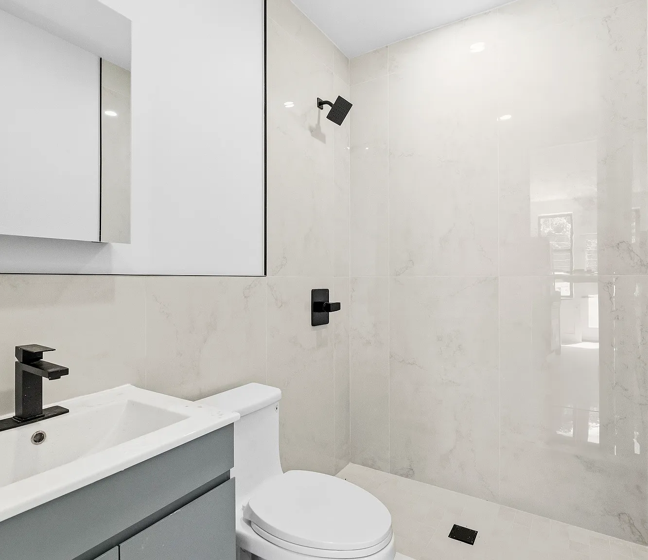 474 Irving Avenue — Photo 3