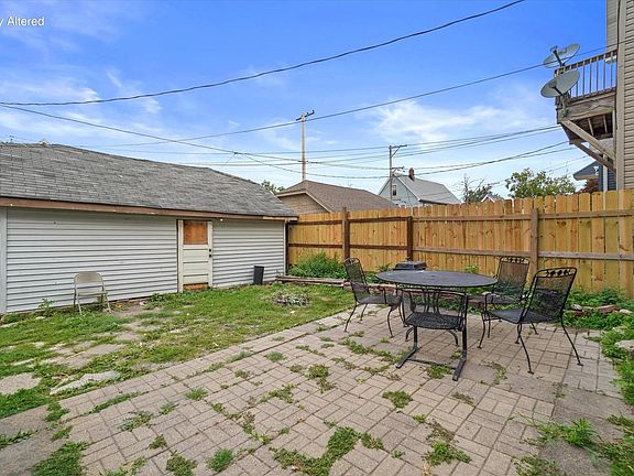 2nd image of 1225 S 35th STREET