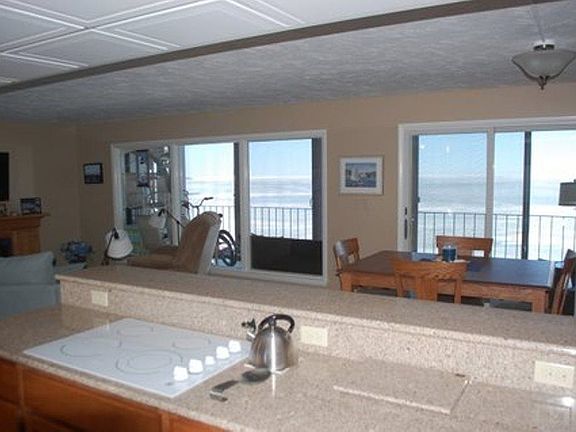 5th image of 103 W Dixon Ave APT 406