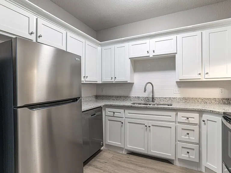 Stonebridge Townhomes — Photo 1