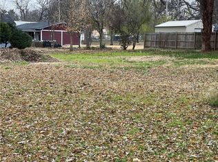 408 N Carr Ave, Wynnewood, OK 73098