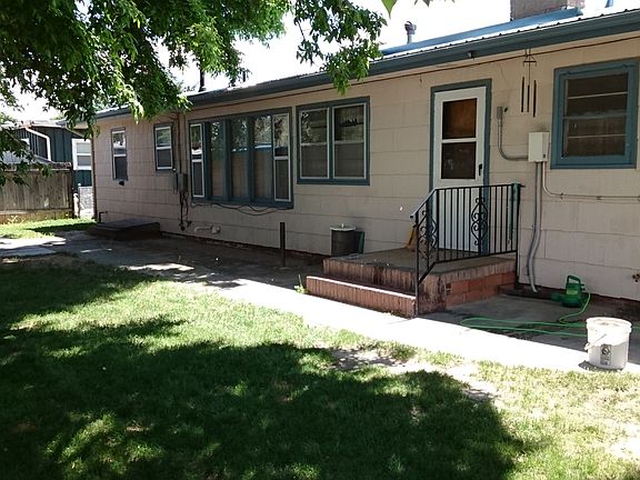 2nd image of 403 Thomas Ave