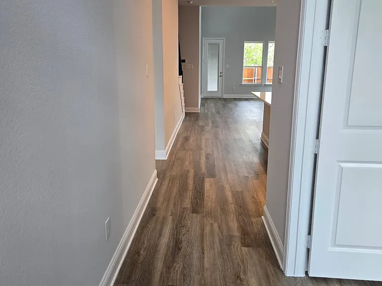 3000 Corvara Dr — Photo 4