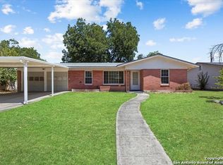 5435 Velvet Ln, Kirby, TX 78219