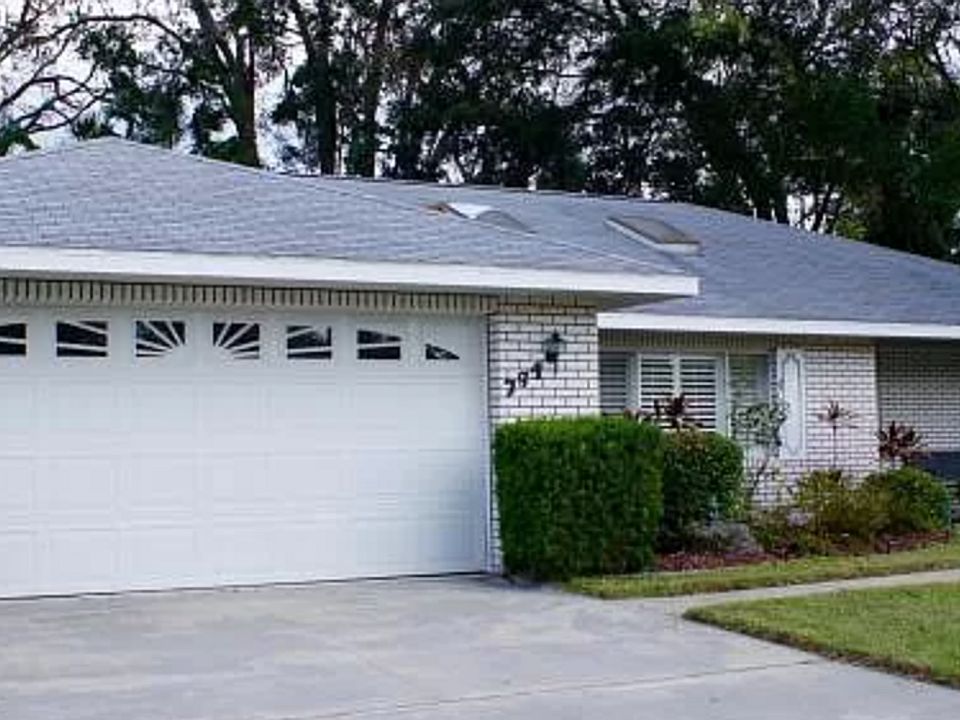 1st image of 794 Silver Pond Dr