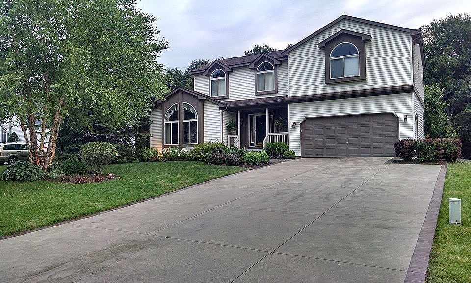 1st image of 2113 Somerville Dr