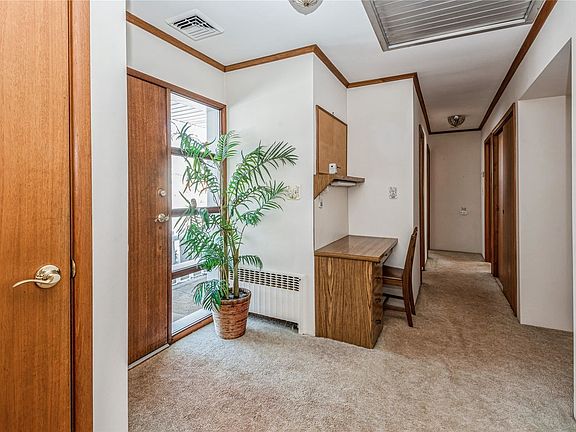 3rd image of 1171 Patricia Ave