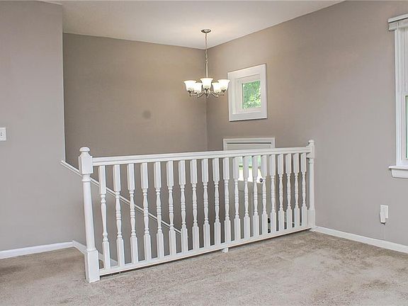 3rd image of 5411 E 100th St