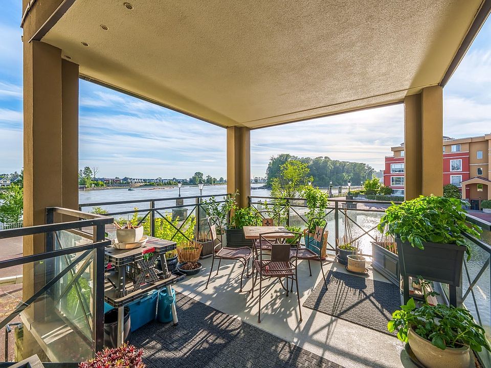 1st image of 2 Renaissance Sq #204