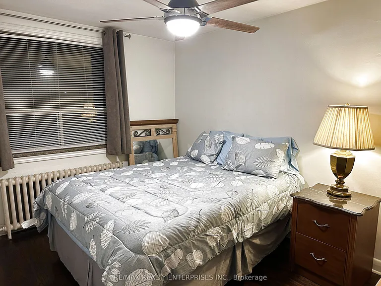 297 Lakeshore Rd E #2 — Photo 8