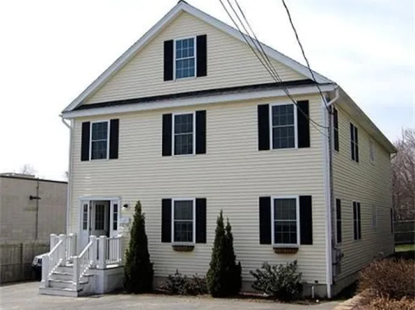 219-221 Wilson St Unit 2, Haverhill, MA 01832
