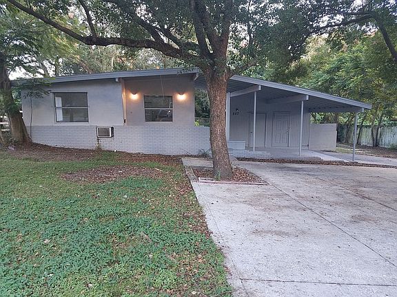 3rd image of 827 Crestview Ave