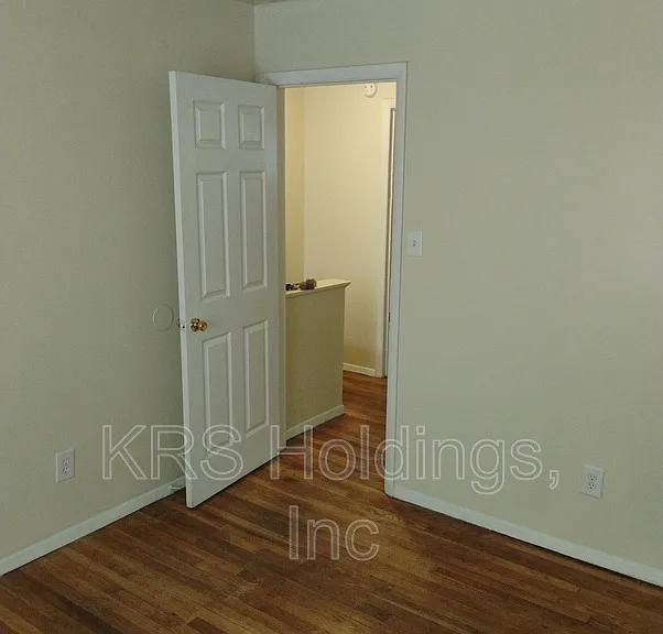 2209 Williamsburg Rd — Photo 7