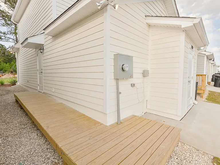 2828 Blue Blossom Trl — Photo 28