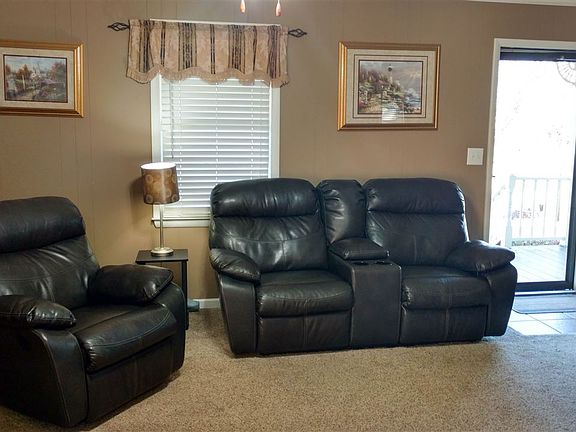 3rd image of 186 Birdsong Ln