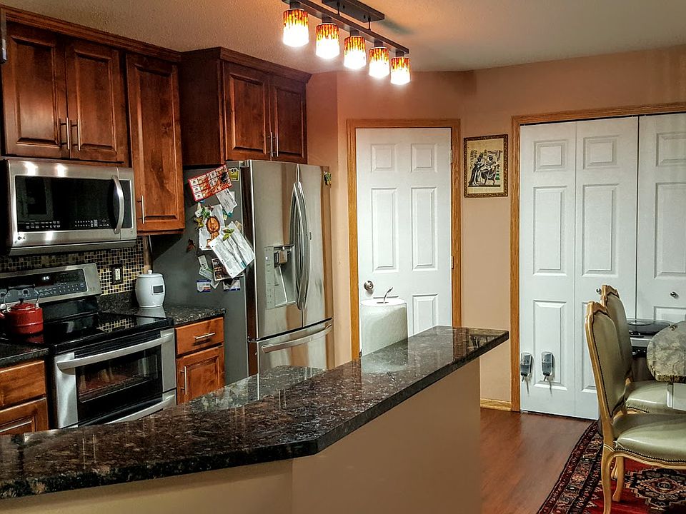 1st image of 6916 Riverdale Dr NW