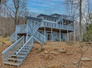 137 Mountain Side Dr, Columbus, NC 28722