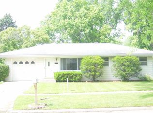 2124 Maple Ave, Loves Park, IL 61111