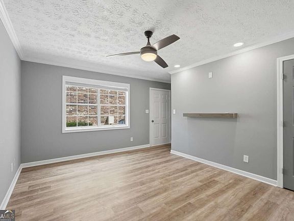 4th image of 1235 Riverside Dr APT C8